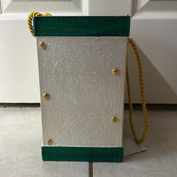 Decorative Christmas Basket Hand Crafted in Philippines with Gold Rope Handles - Picture 4 of 7